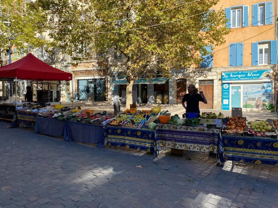 Akropole De Caroline, Central, Lumineux, Calme, Free Parking, Lift, 3 Beds Draguignan Extérieur photo