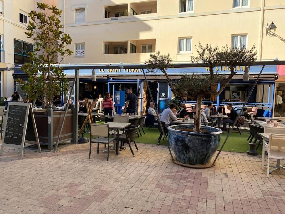 Akropole De Caroline, Central, Lumineux, Calme, Free Parking, Lift, 3 Beds Draguignan Extérieur photo