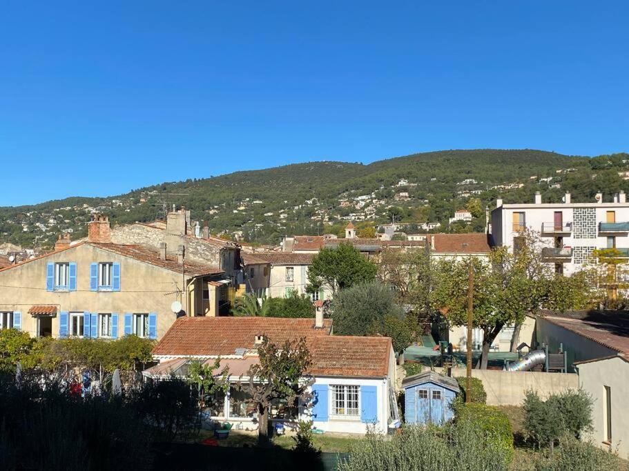 Akropole De Caroline, Central, Lumineux, Calme, Free Parking, Lift, 3 Beds Draguignan Extérieur photo